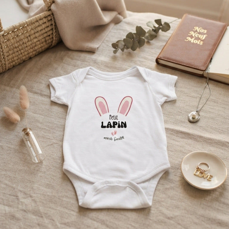 Body Bébé Annonce Grossesse - Petit Lapin Arrive Bientôt
