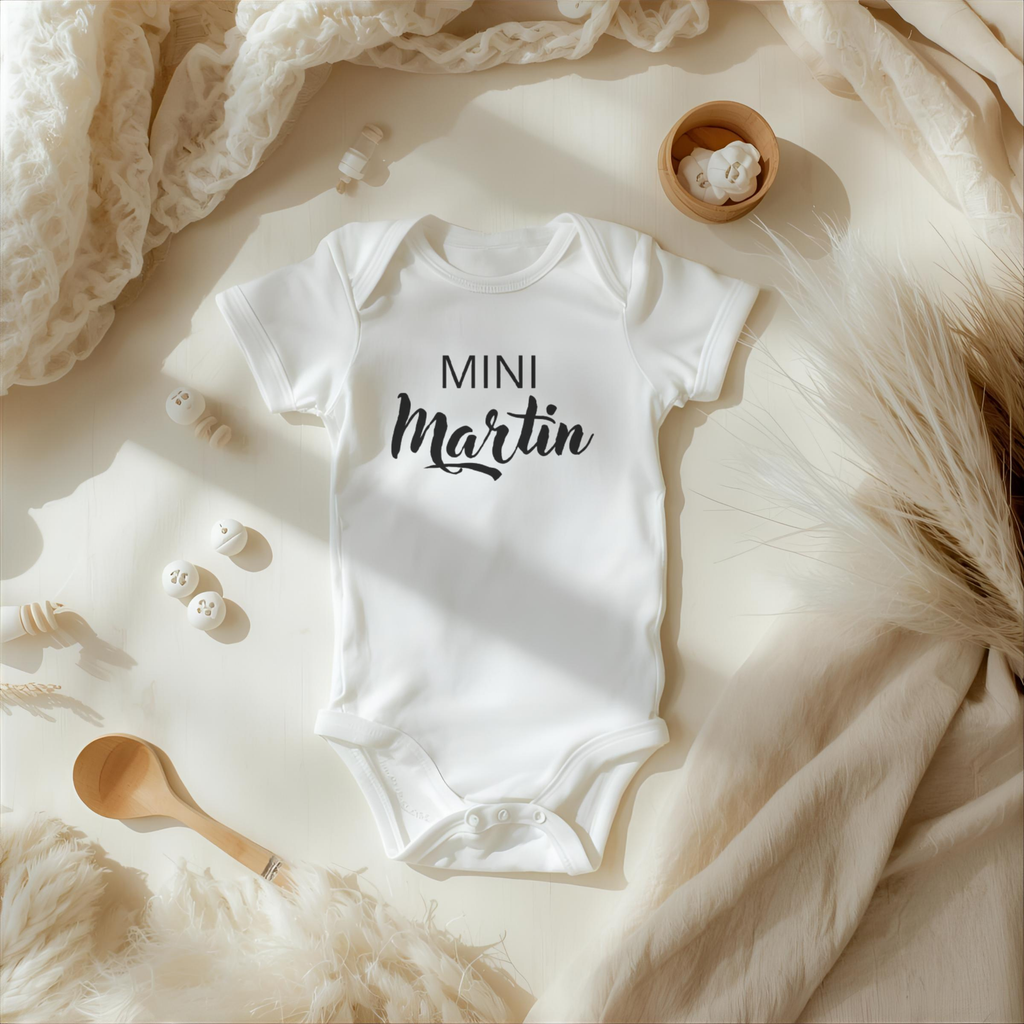 Body pour bébé personnalisé- nom de famille